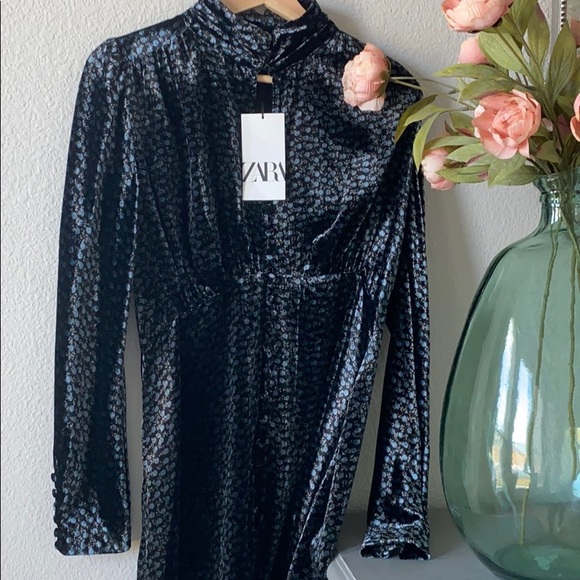 Free shipping Zara printed dress - Picture 3 of 8